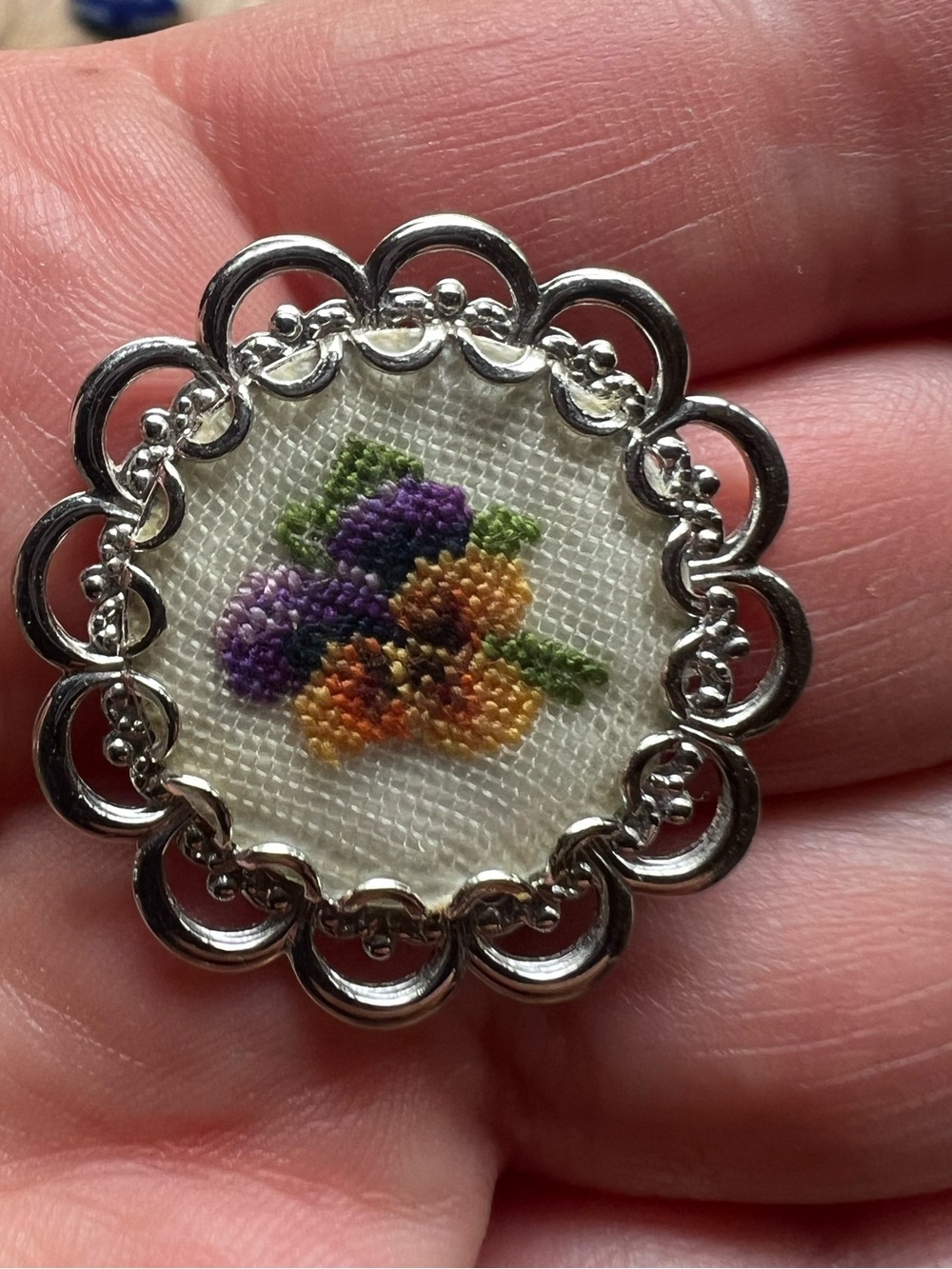 Vintage Silver Scalloped Floral Needlepoint Brooch - Purple & Yellow Pansies